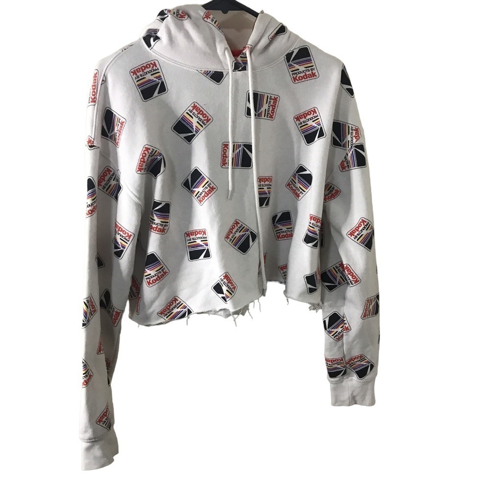 3/$15 Kodak womens monogram crop hoodie sweater size M